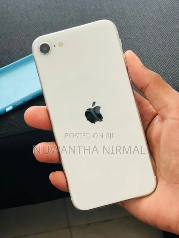 Apple iPhone SE 2 (Used)