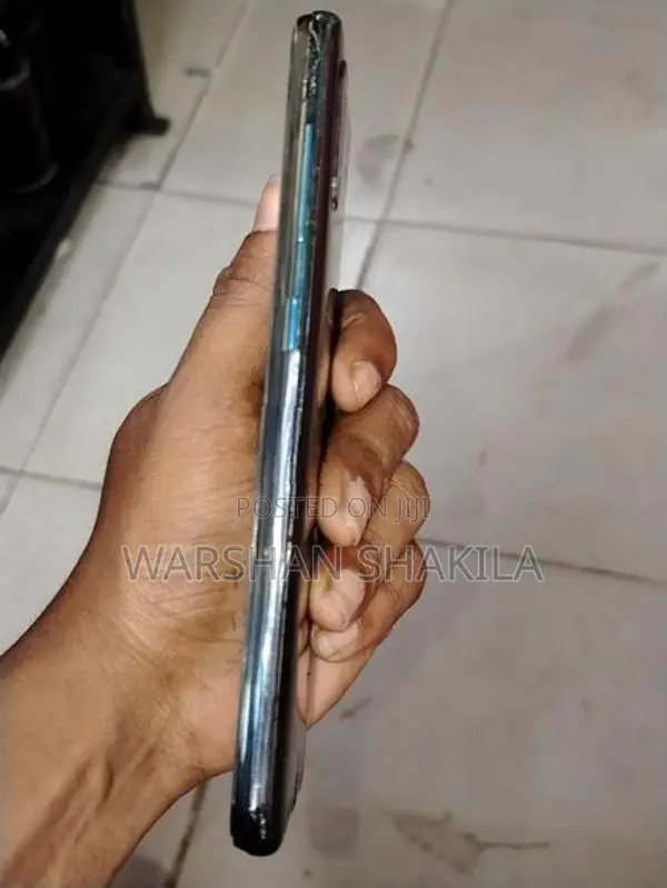 Samsung Galaxy A50 S (Used)