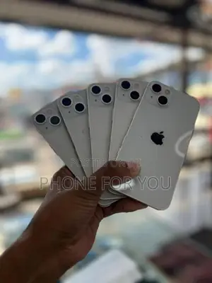 Apple iPhone 13 (Used)