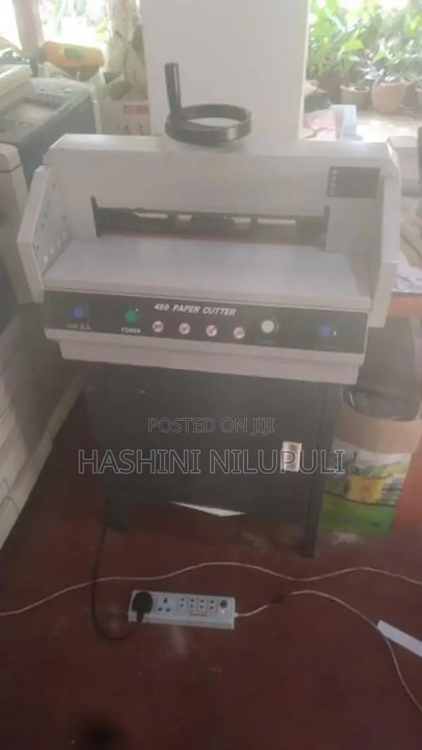 Paper Cutting Machine