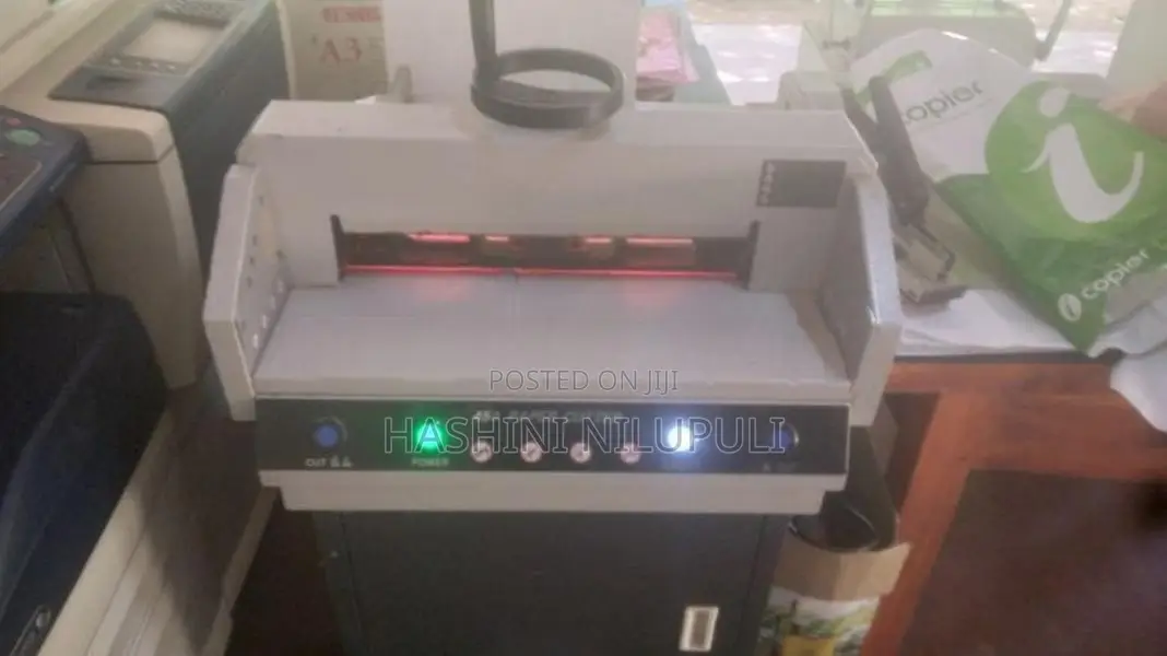 Paper Cutting Machine
