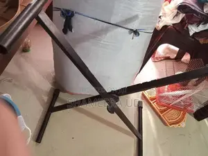 Keyboard Stand