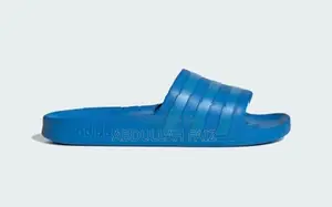 Adidas aqua slides