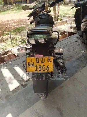 Bajaj Pulsar 150 2012