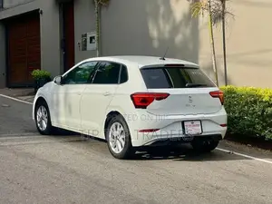 Volkswagen Polo Style 2024