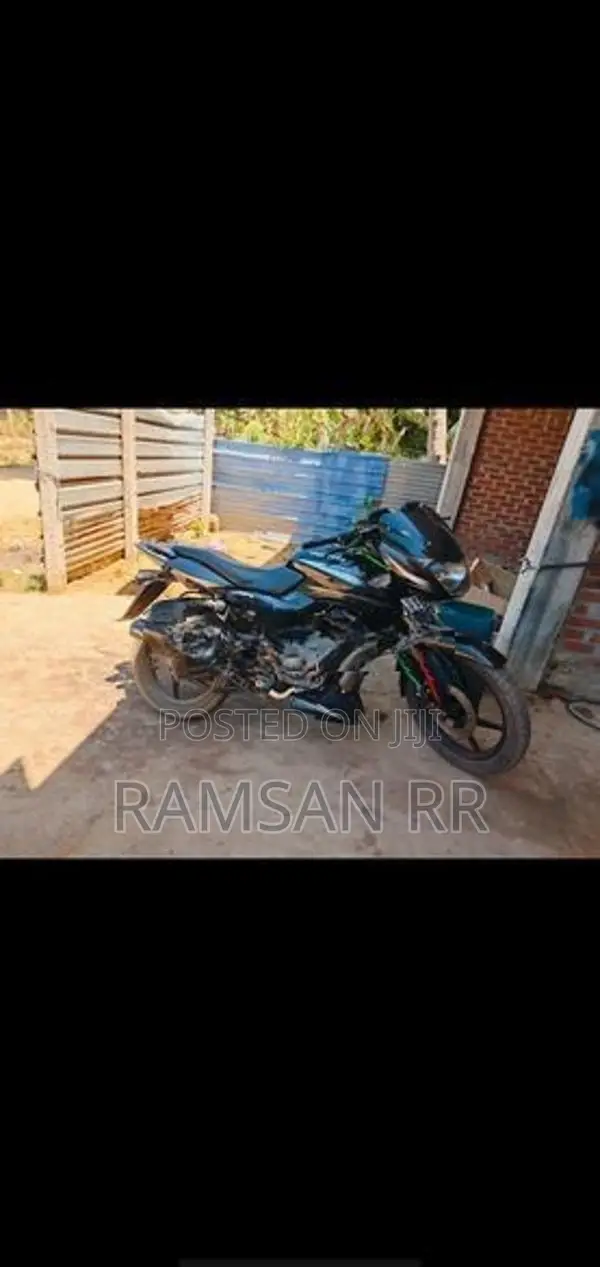 Bajaj Pulsar 150 2013