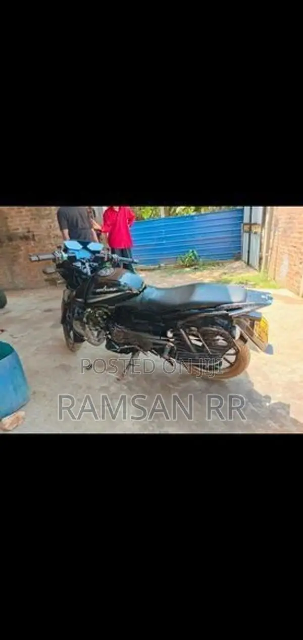 Bajaj Pulsar 150 2013