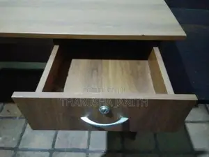 Office table