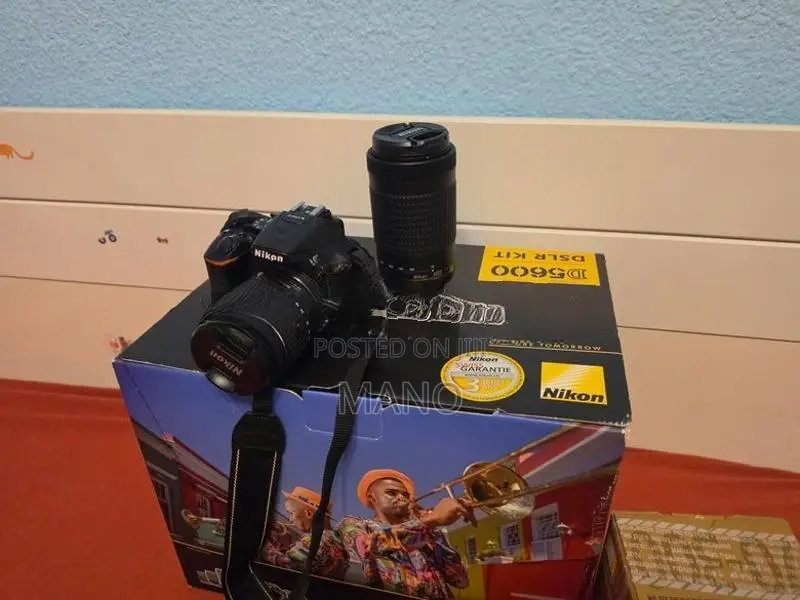 Nikon D5600 Camera Full Set
