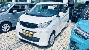 Nissan Dayz X Grade Pearl White 2025