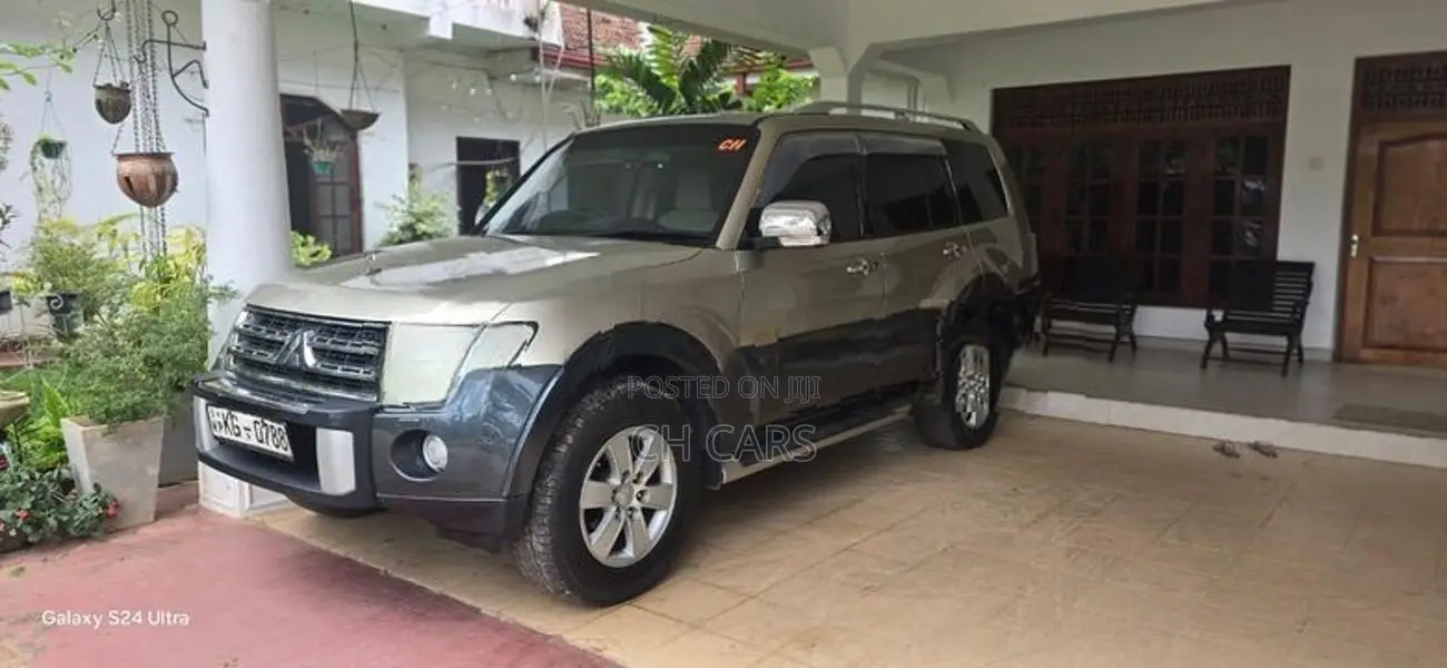 Mitsubishi Montero 2007