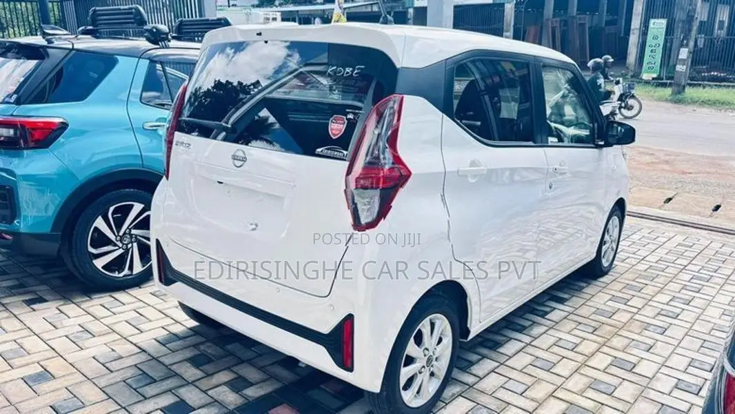 Nissan Dayz X Grade Pearl White 2025