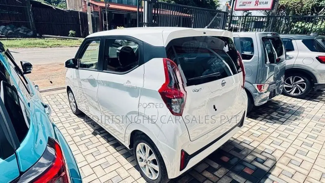Nissan Dayz X Grade Pearl White 2025