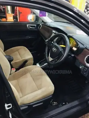 Toyota Axio 2016