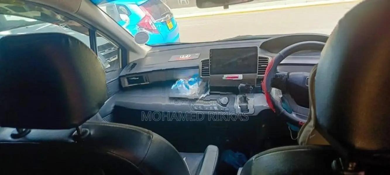 Honda Freed 2015
