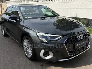 Audi A3 Advance Leather 2023