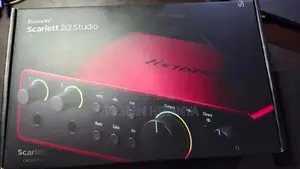 Scarlett focusrite 2i2 4th gen Bundle