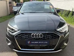 Audi A3 Advance Leather 2023