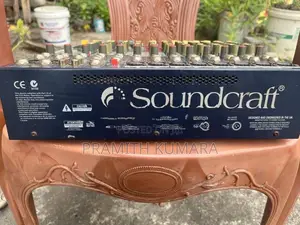 Soundcraft EFX8 Professional Audio Mixer