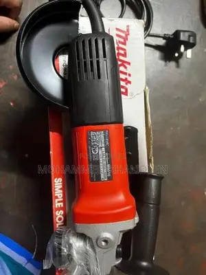 Makita M9510 Angle Grinder 850W - Brand New with Box