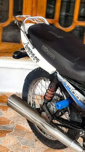 Bajaj CT100 2006