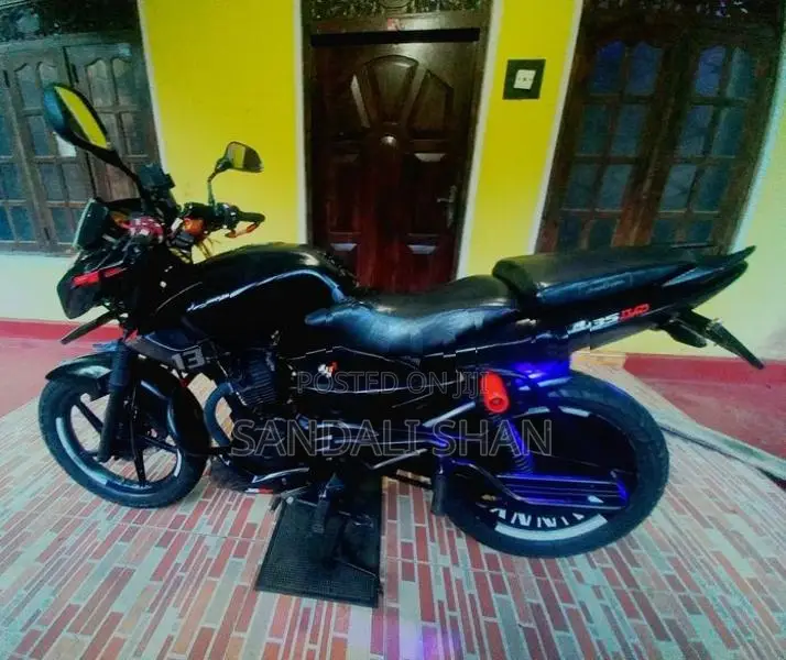 Bajaj Pulsar 135 2011