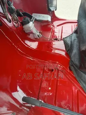 Bajaj RE 2012