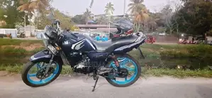 Suzuki EN125-2A 2005