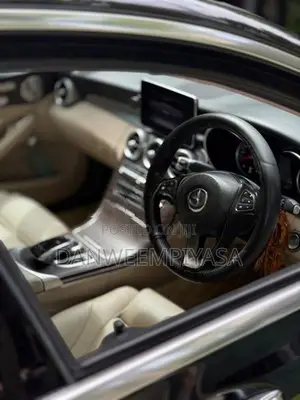 Mercedes Benz C350 E 2015