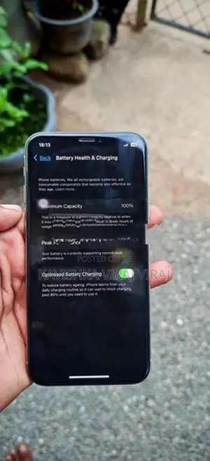 Apple iPhone X (Used)
