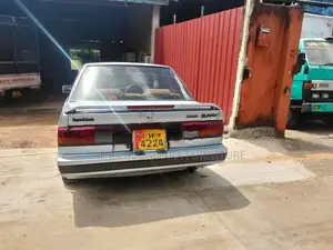 Nissan Sunny 1986