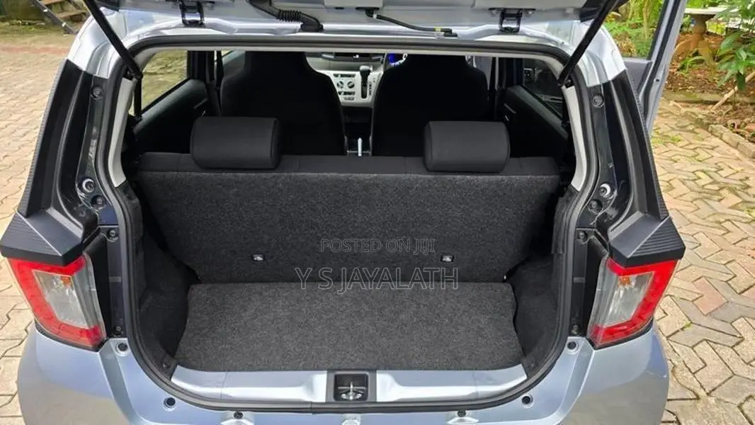 Daihatsu Mira X Limited 2025