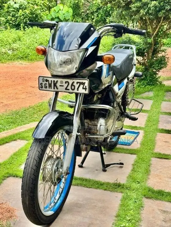 Bajaj CT100 2010
