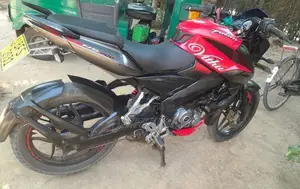 Bajaj Pulsar N160 2016