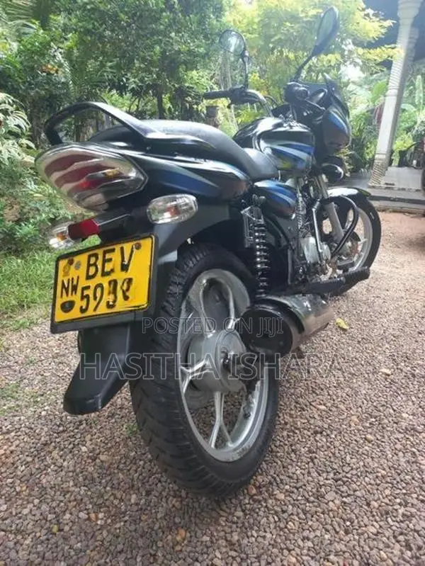 Bajaj Discover 125 2017