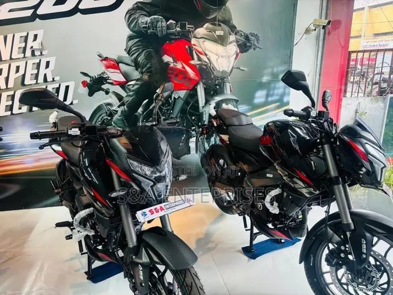 Bajaj Pulsar NS200 2026