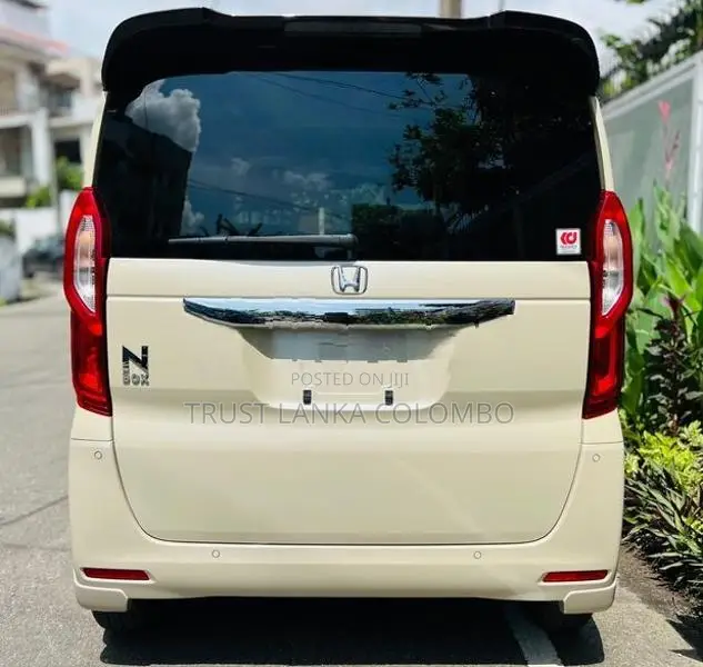 Honda N-Box 2023