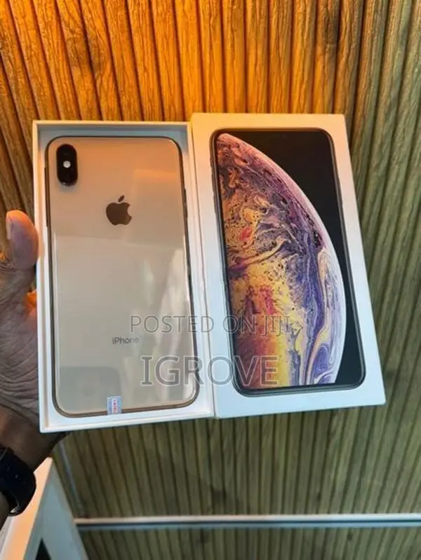 Apple iPhone XS Max 256GB (Used)