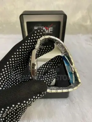 BINBOND BRAND QUARTZ MOVEMENT