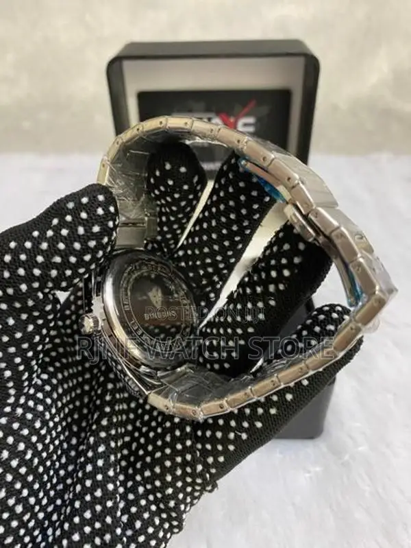 BINBOND BRAND QUARTZ MOVEMENT