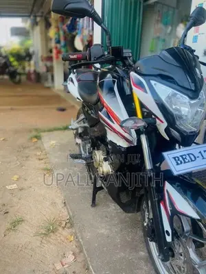 Bajaj Pulsar NS200 2016