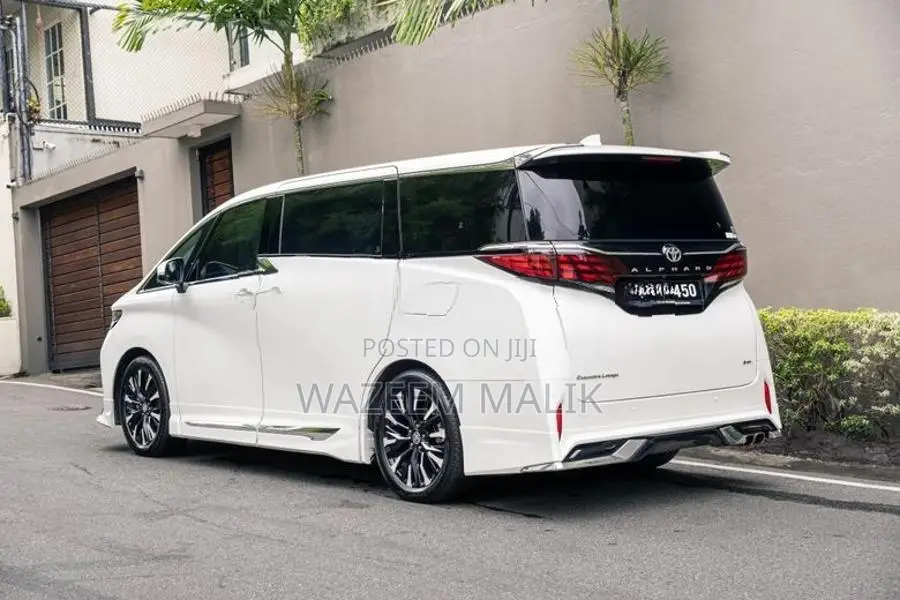 Toyota Alphard 2024