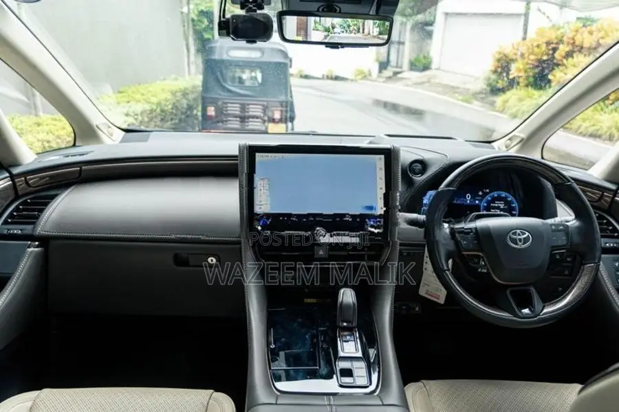 Toyota Alphard 2024