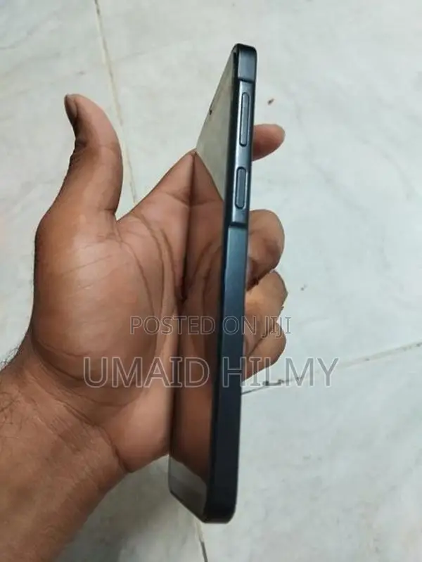 Samsung Galaxy A17 (Used)