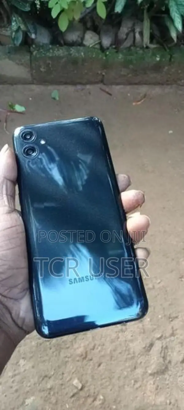 Samsung Galaxy A04e (Used)