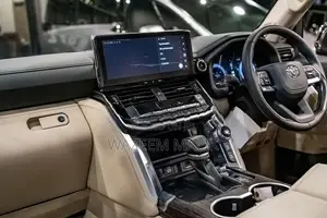 Toyota Land Cruiser LC 300 WALD Kitted 2025