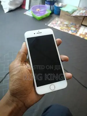 Apple iPhone 8 65GB (Used)