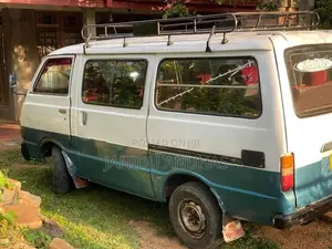 Toyota LH30 1983