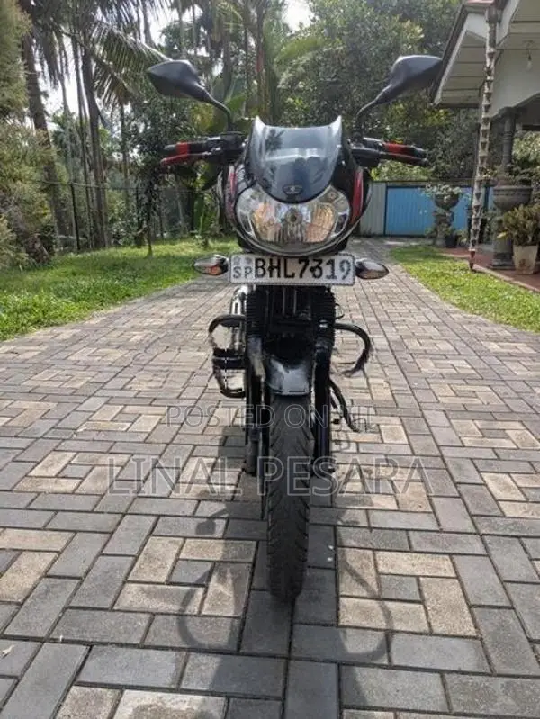 Bajaj Discover 125 2019