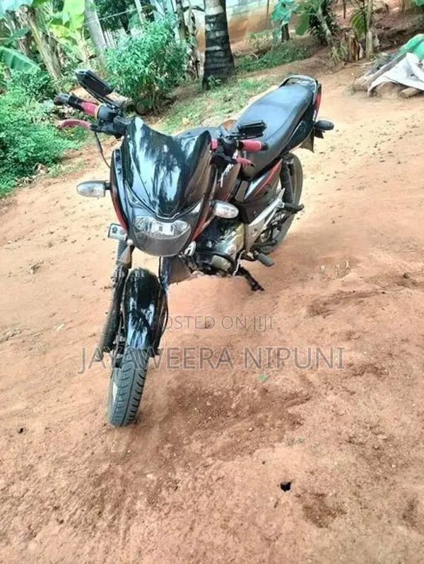 Bajaj Pulsar 150 2011